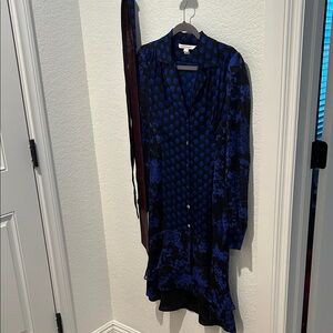 Diane Von Furstenberg Blue and Black Long Sleeve Dress